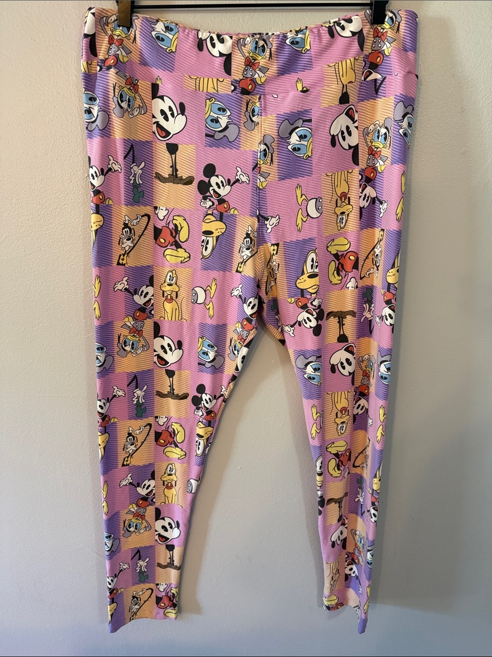 LuLaRoe Disney Character Leggings Goofy Mickey Mouse Donald Duck Tall/Curvy2